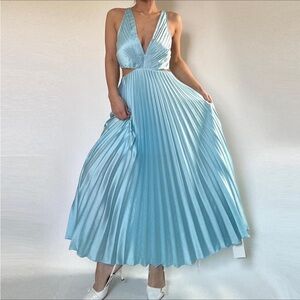 Abercrombie and Fitch Light Blue Pleated V-Neck Maxi Dress